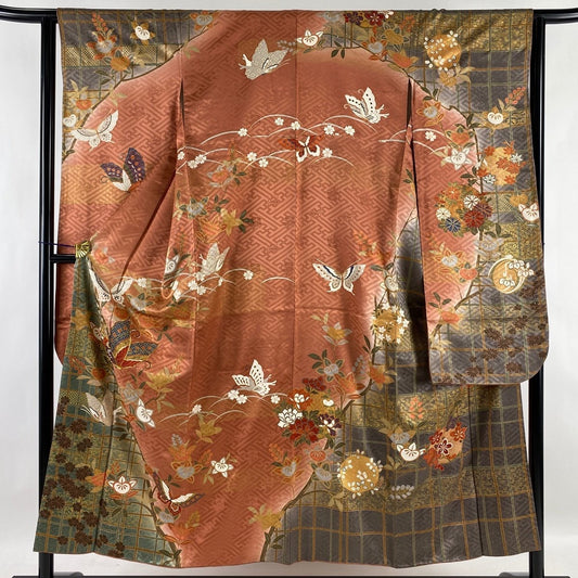Rank A Japanese Vintage Furisode Kimono, VK010