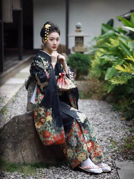 Black Furisode Kimono, KM028